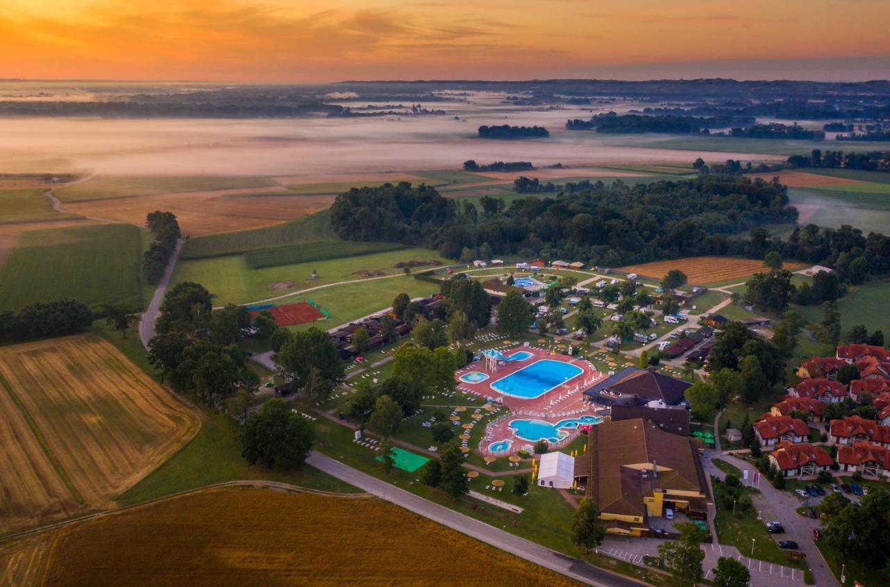Terme Banovci - Hotelsko Naselje Zeleni Gaj Zewnętrze zdjęcie