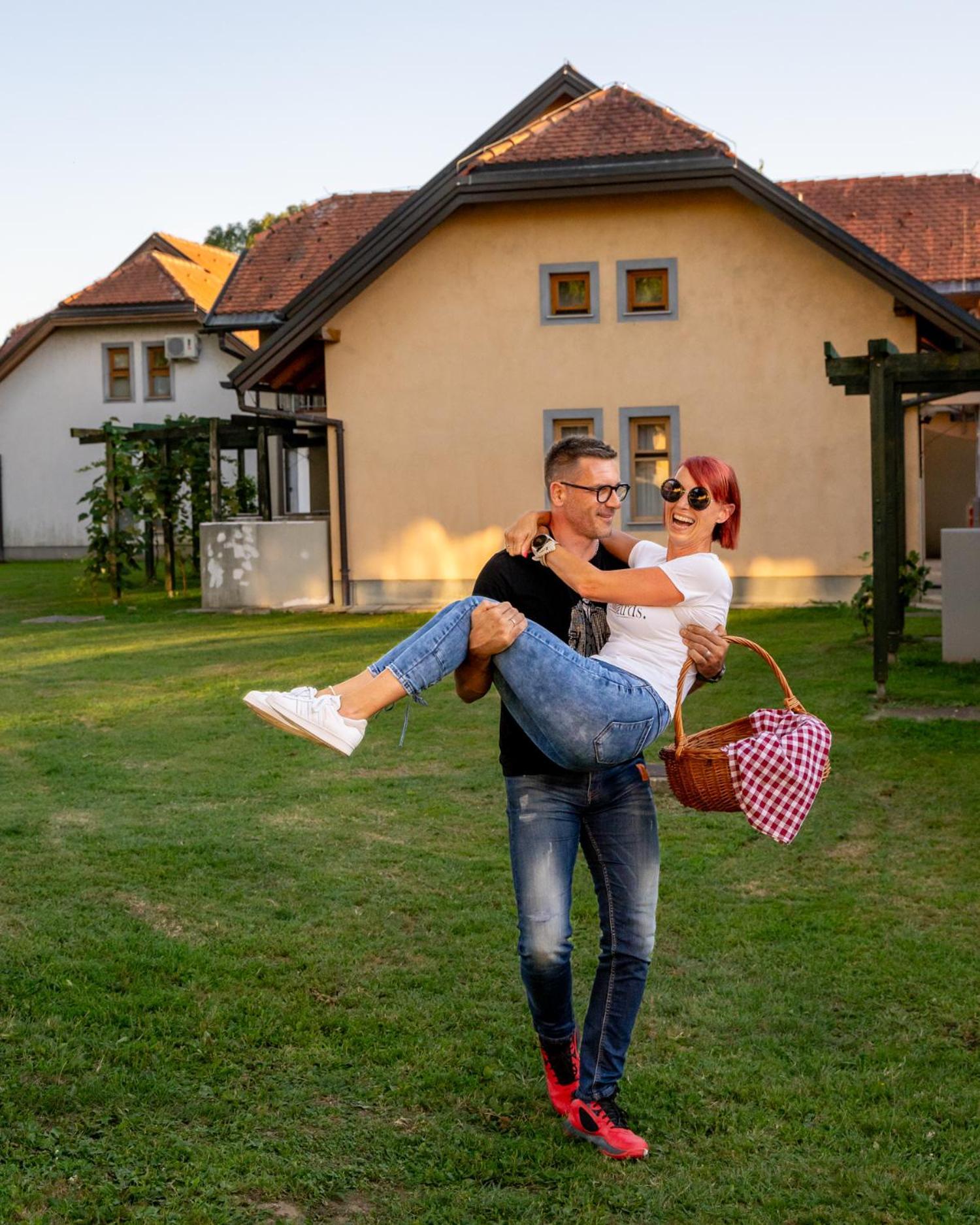 Terme Banovci - Hotelsko Naselje Zeleni Gaj Zewnętrze zdjęcie